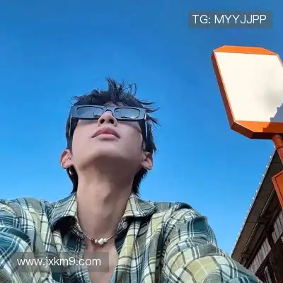 尤瑾千